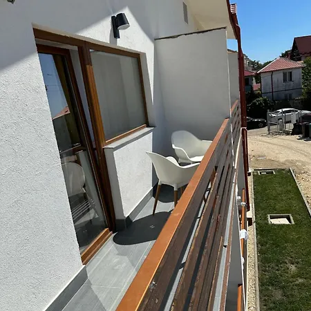 Prima Pe Dreapta- Vama Veche